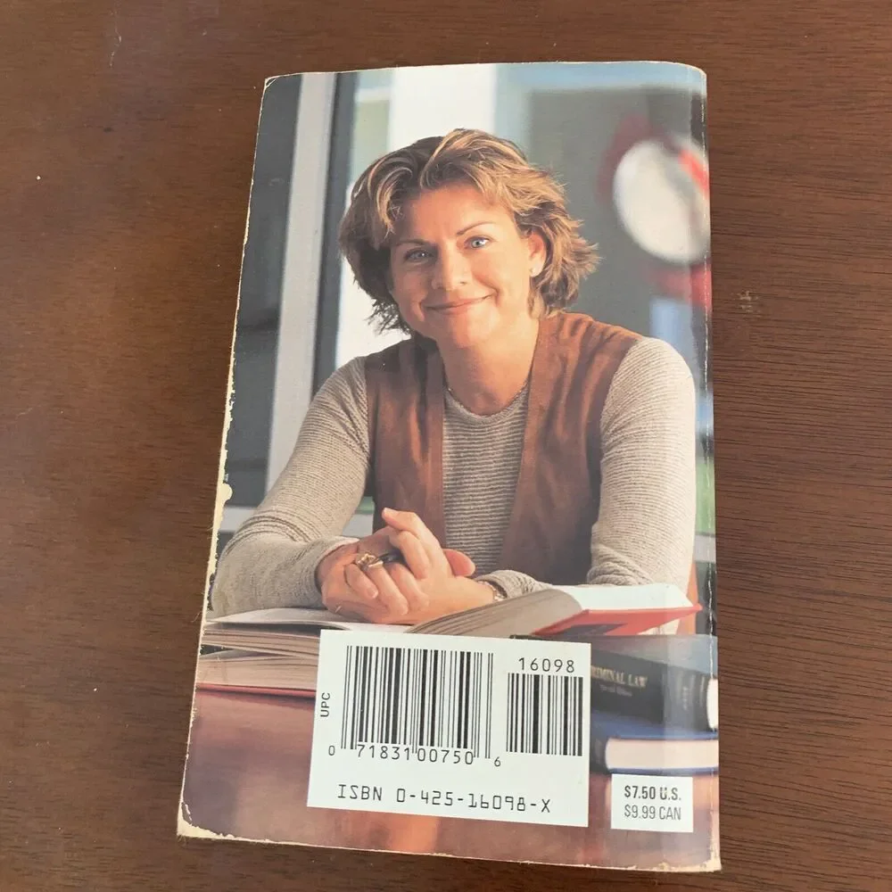 Hornet's Nest a Novel by Patricia Cornwell 1996 Paperback